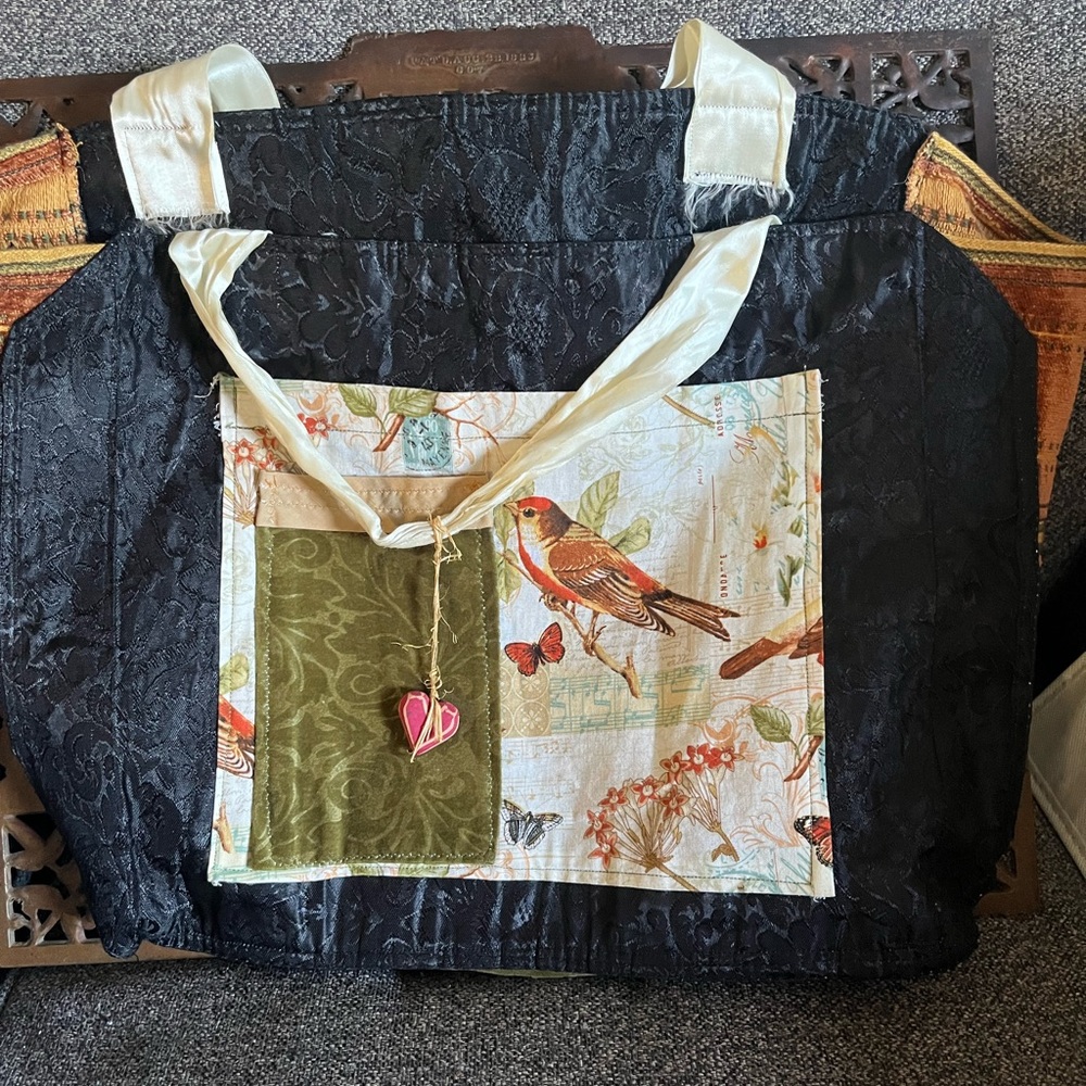 Humming bird purse or bag unique and fun NEW